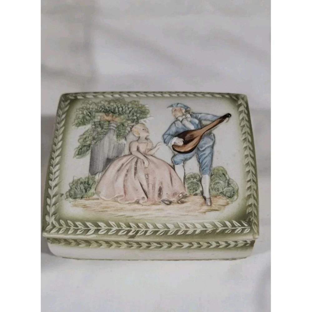 Vintage Bisque Porcelain trinket box Collectable 3D Victorian couple.